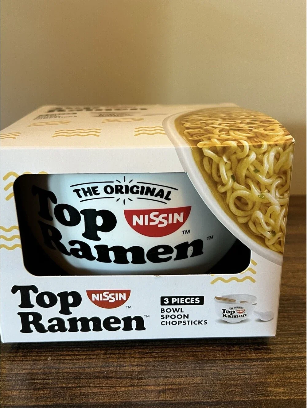 NEW Nissin Top Ramen Bowl Gift Set 3 Piece Bundle Chopsticks Spoon